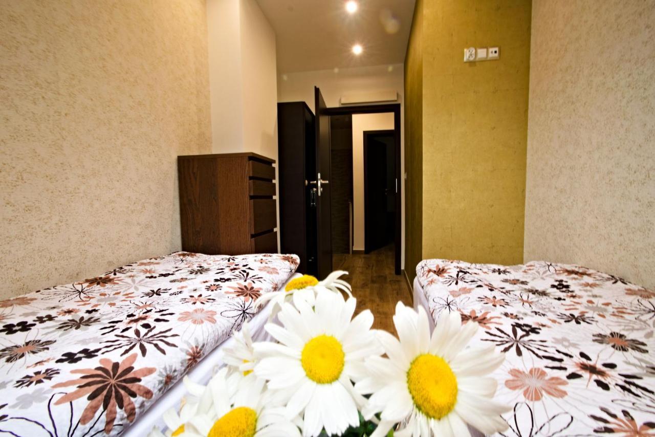 Daisy - Sunny Flowers Apartments Lukecin Exterior photo