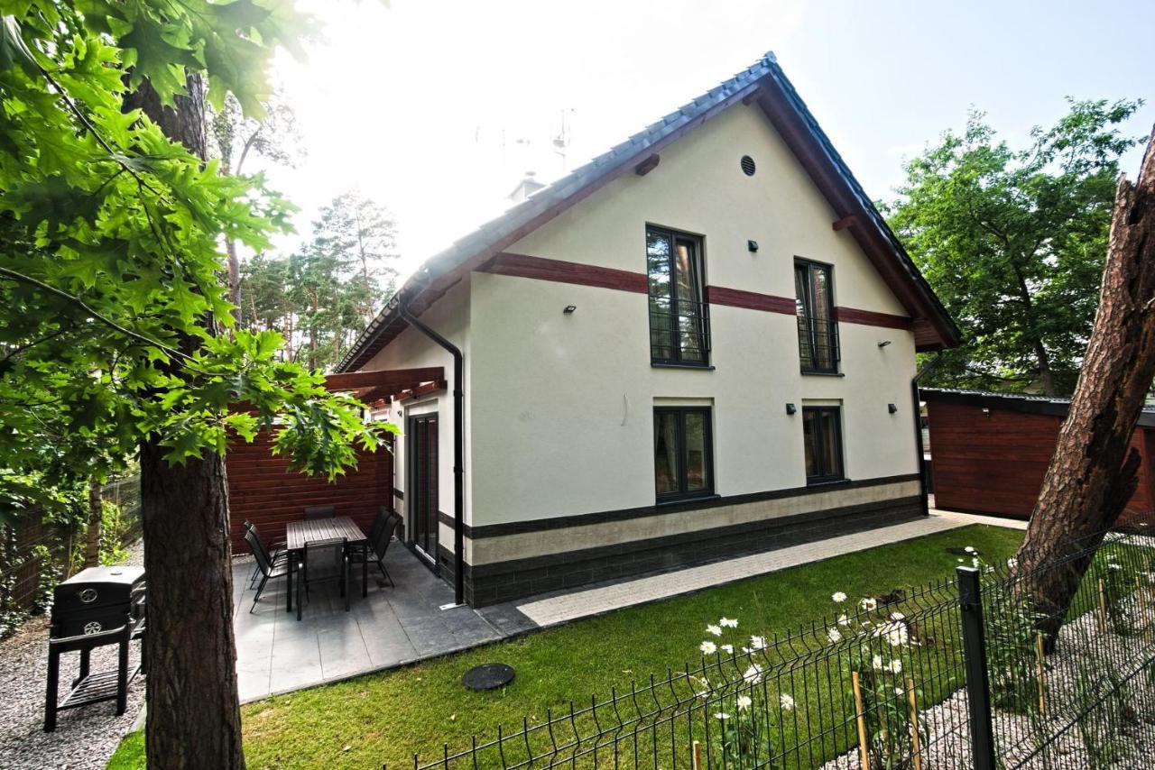 Daisy - Sunny Flowers Apartments Lukecin Exterior photo